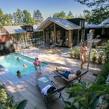 Pool Lodge - Vakantiepark De Thijmse Berg Rhenen Buitenkant foto